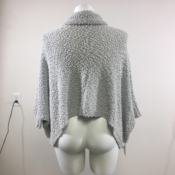 Generation K Turtle Neck Sweater - Picture 4 of 4